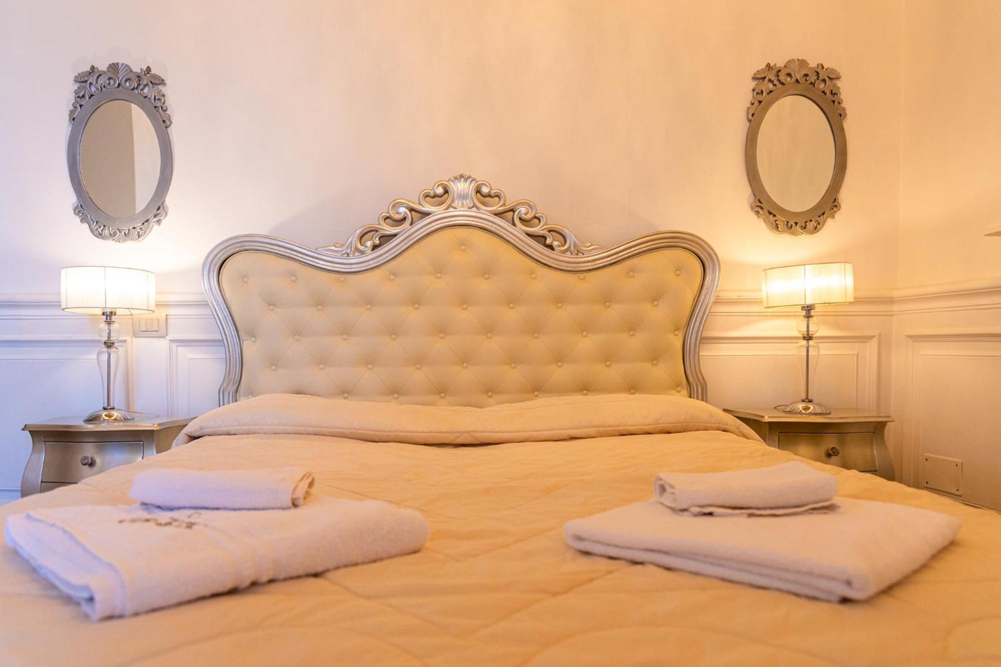 Palazzo Aurora Bed and Breakfast Alezio Eksteriør billede