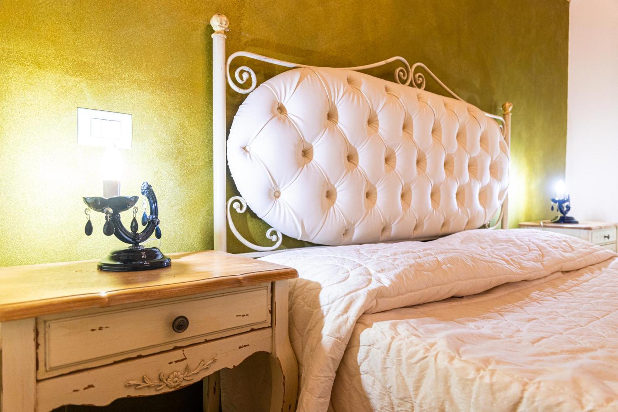 Palazzo Aurora Bed and Breakfast Alezio Eksteriør billede