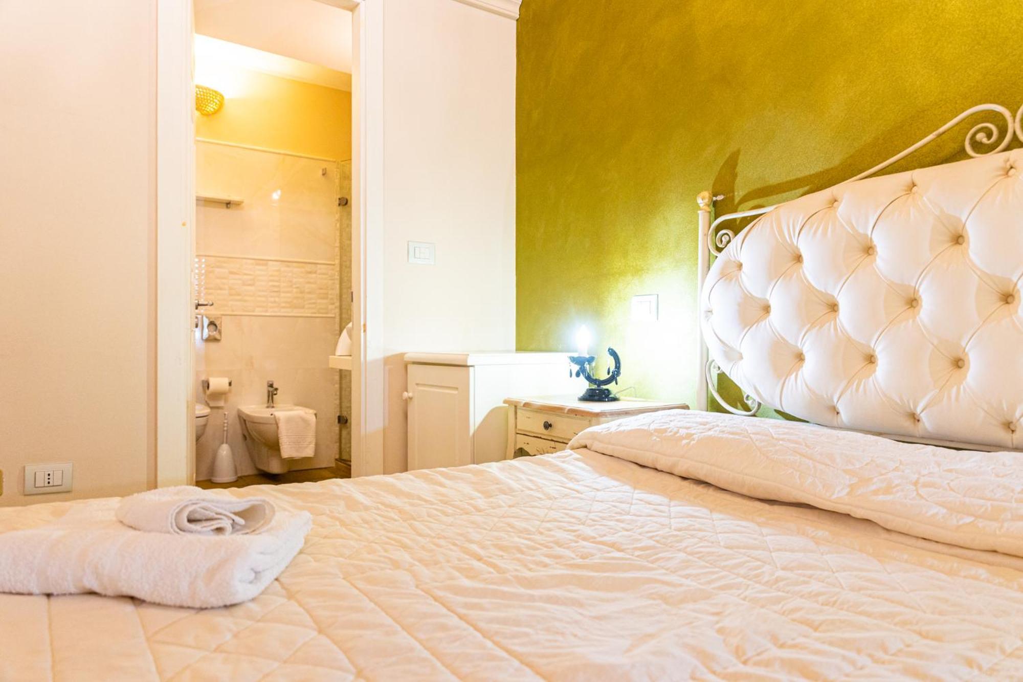 Palazzo Aurora Bed and Breakfast Alezio Eksteriør billede