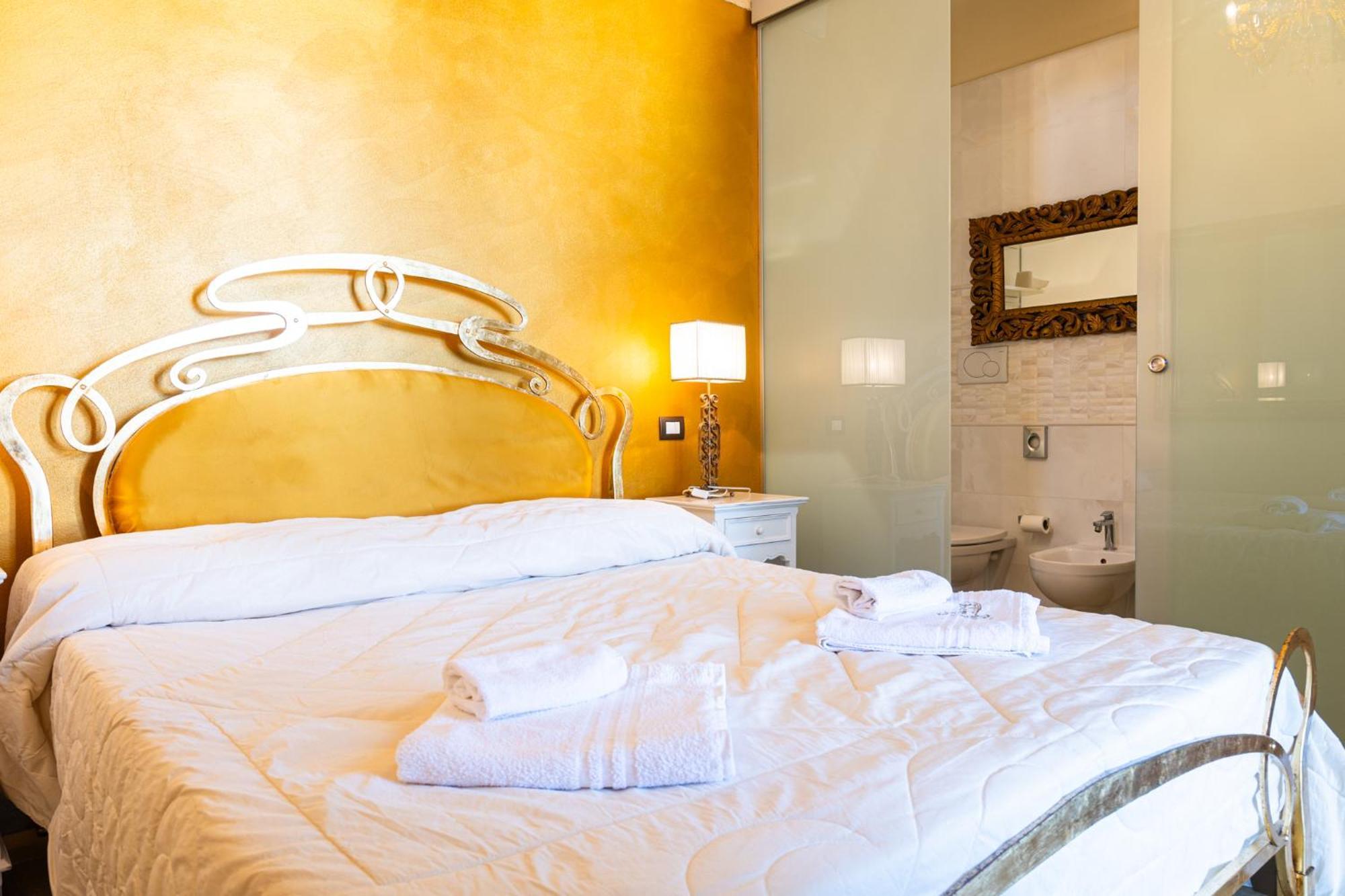 Palazzo Aurora Bed and Breakfast Alezio Eksteriør billede